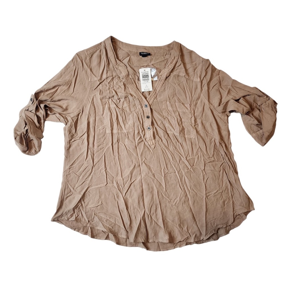 Torrid Harper Pullover Blouse Womens Plus Size 1X NWT Taupe Roll up Sleeve Rayon